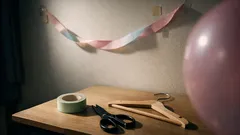 風船の飾り付けが落ちないコツは？賃貸でも安心な貼り方と下準備