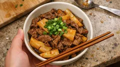 たけのこは焼いてから。牛こまと甘辛だれで照りよく仕上げる「たけのこと牛肉のうま煮」