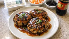 ふんわり崩れにくい、ひじき入り豆腐ハンバーグ——甘辛照り焼きだれでお弁当にも